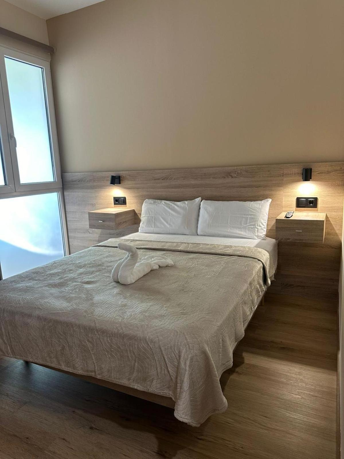 Optimus Comfort Campoamor 101 Valencia Buitenkant foto