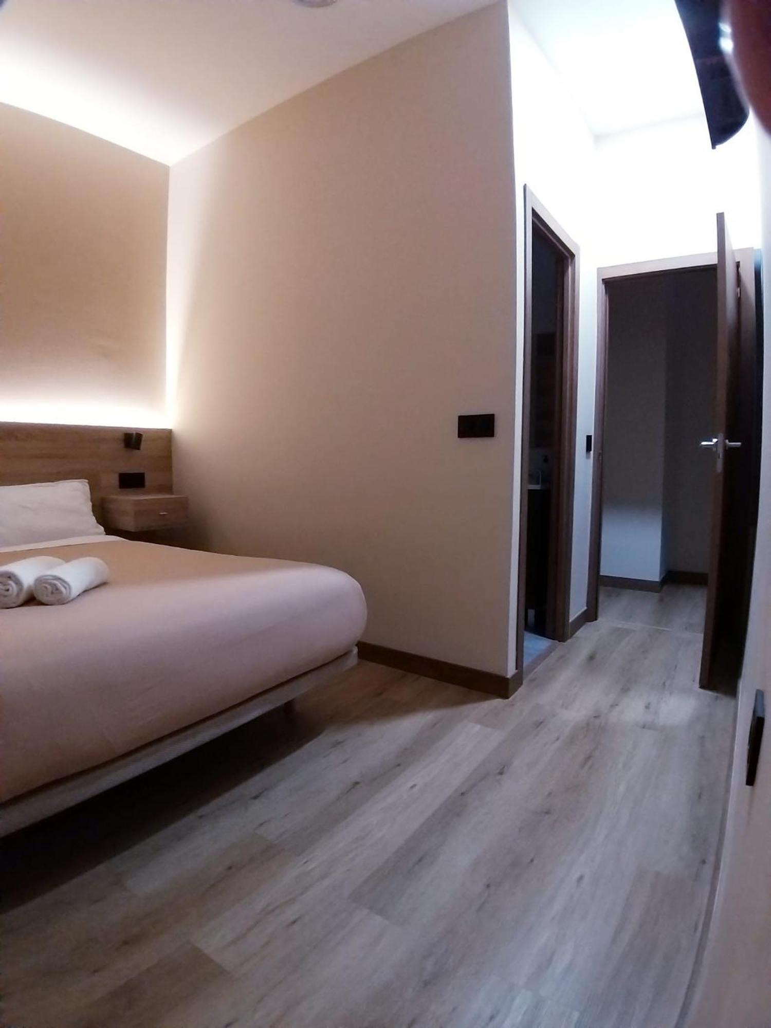 Optimus Comfort Campoamor 101 Valencia Buitenkant foto