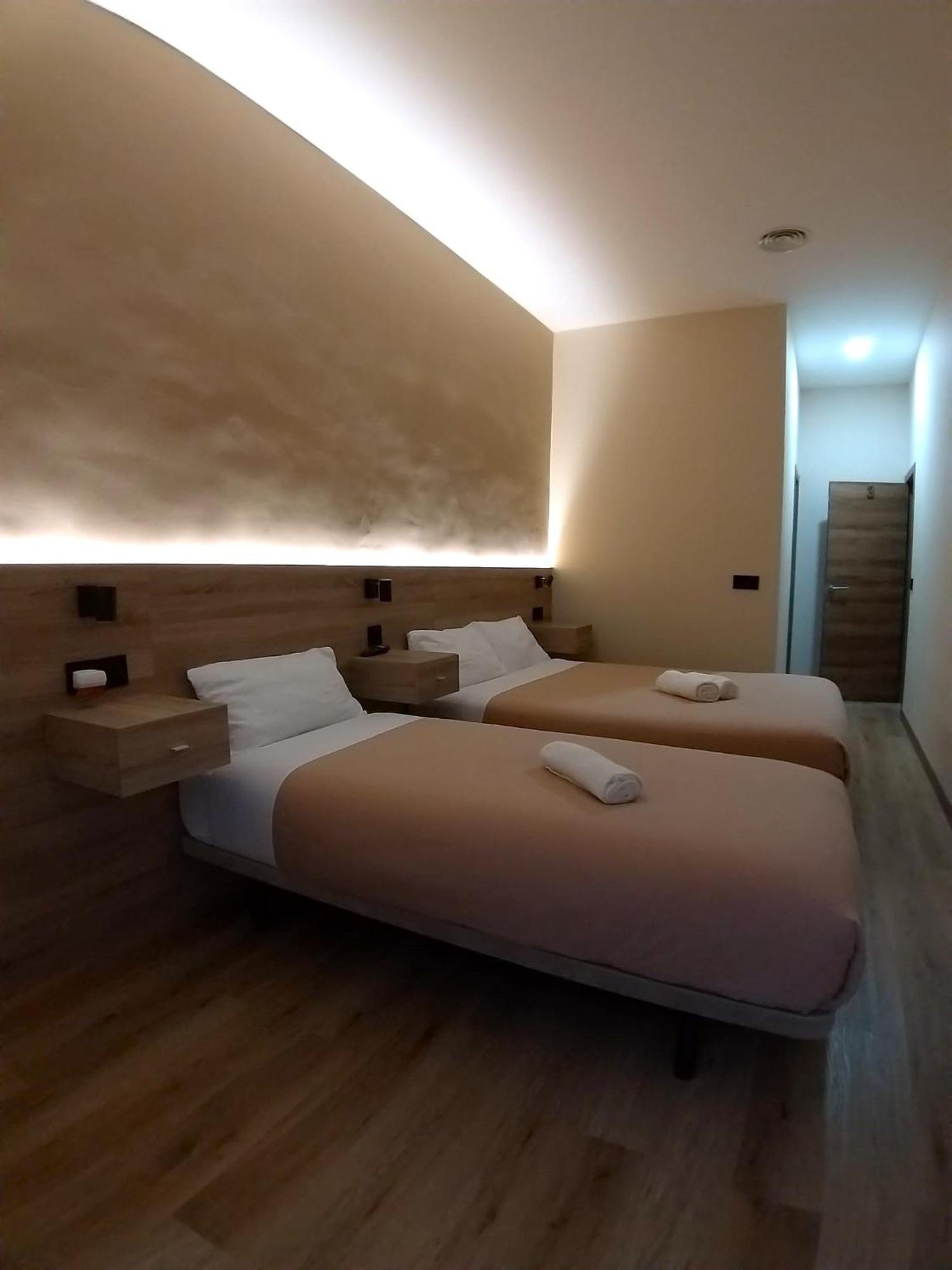 Optimus Comfort Campoamor 101 Valencia Buitenkant foto